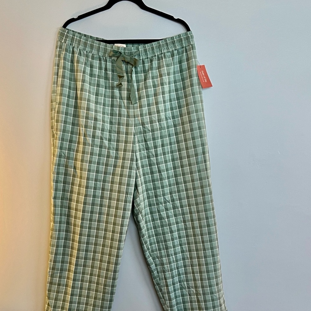 State of the Day Womans Green Plaid Pants